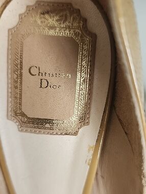 Dior Women's Mustard Gold Patent Leather AUTHENTIC GREAT CONDITION